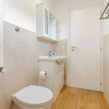 Apartamento Rose Garden Park -lily- Roma